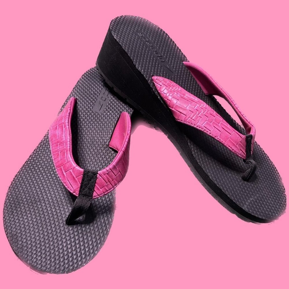 speedo pink platform wedge thong flipflops womens size 9